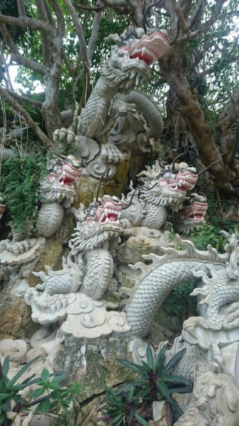 Five dragons representing the five Marble Mountains and the five elements of earth, water, air, fire and metal – which the mountains are named after
